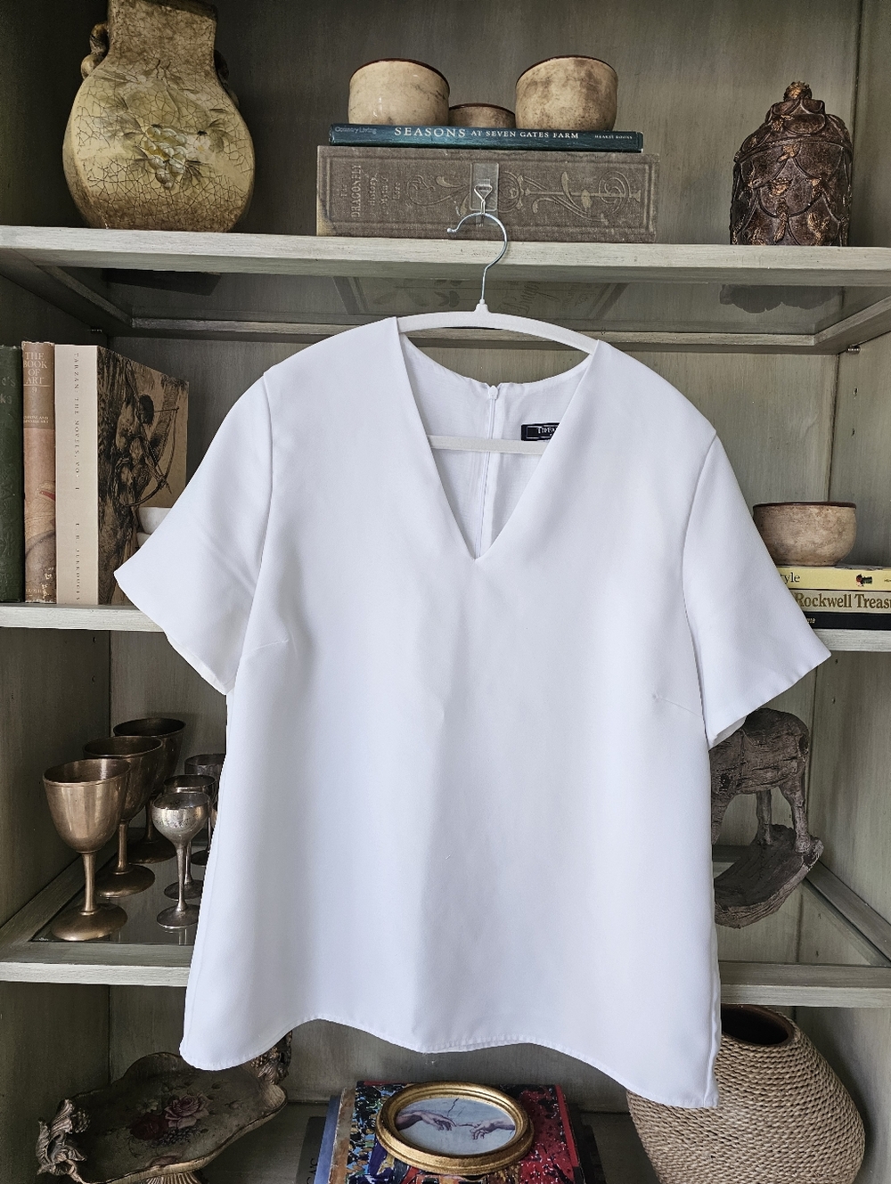 Tiffany's Classic White V-Neck Blouse - Picture 2 of 8